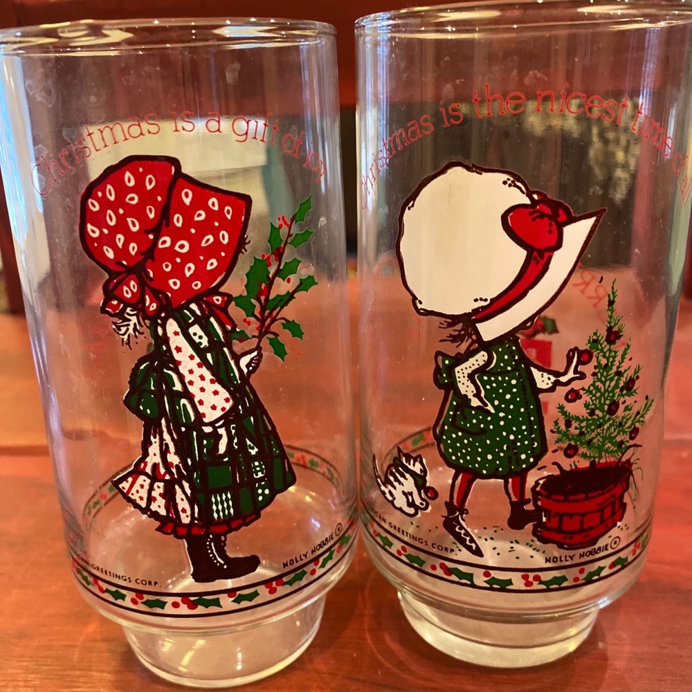 Coca-Cola 1977 Holly Hobbie Merry Christmas Glass